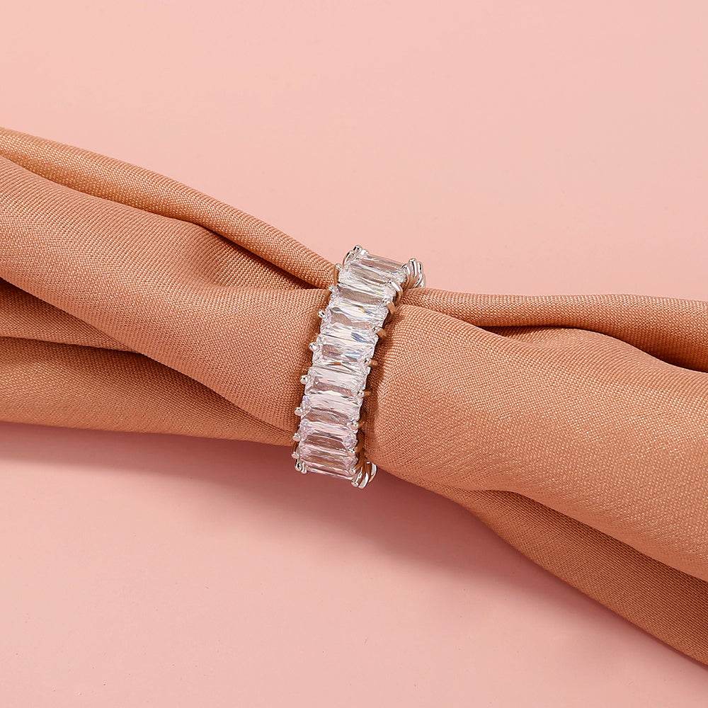 Ice Band - Stuff Hunt