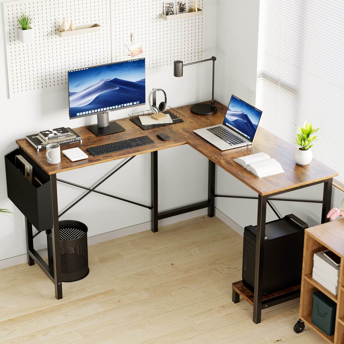 L-shaped Computer Desk - Stuff Hunt