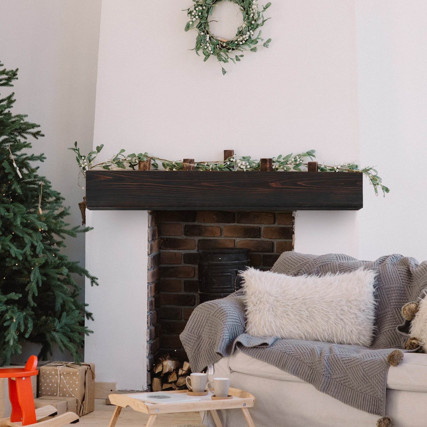Rustic Wood Mantels - Stuff Hunt