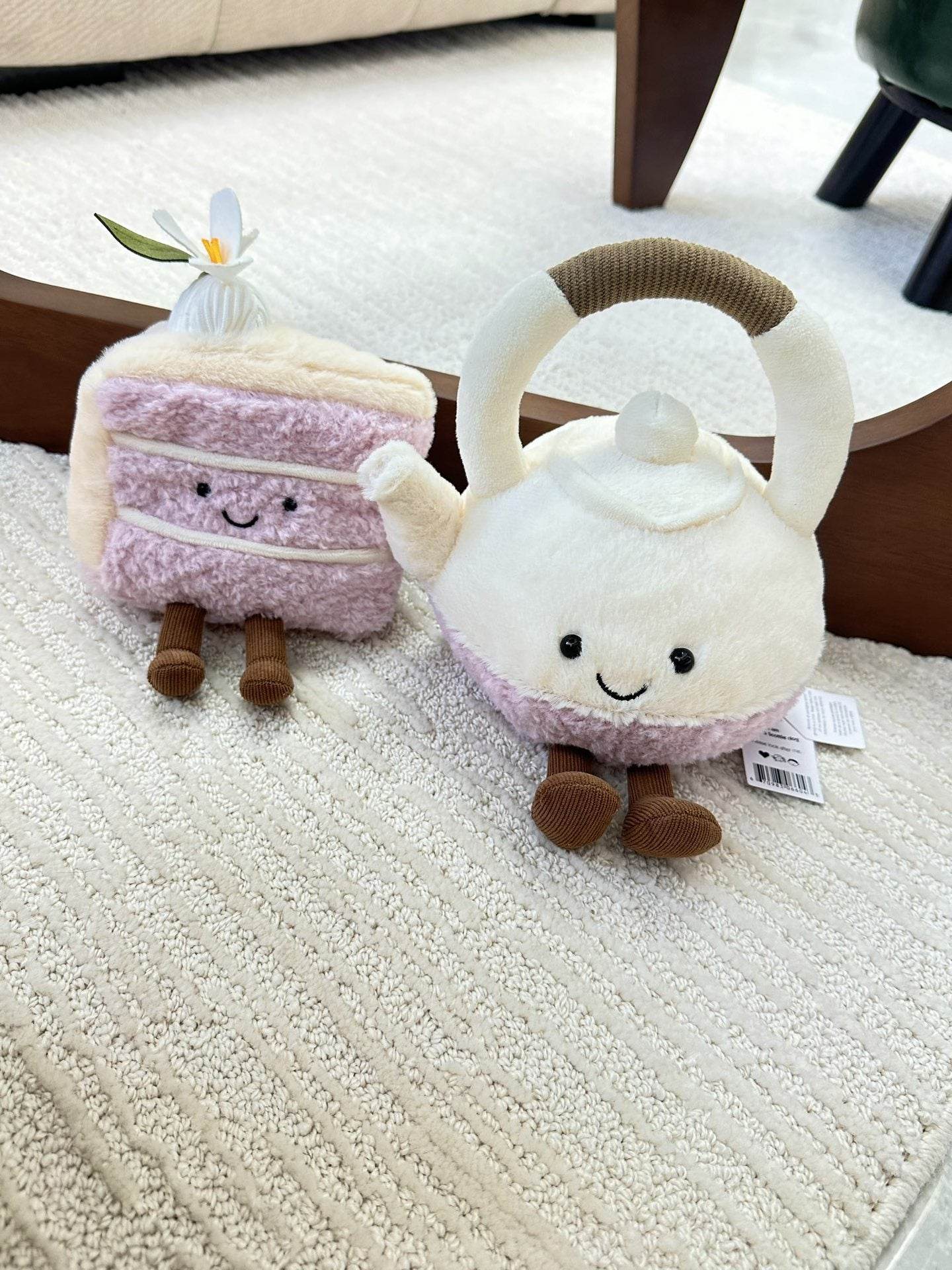 Teapot Mud Cake Plush Toy - Stuff Hunt