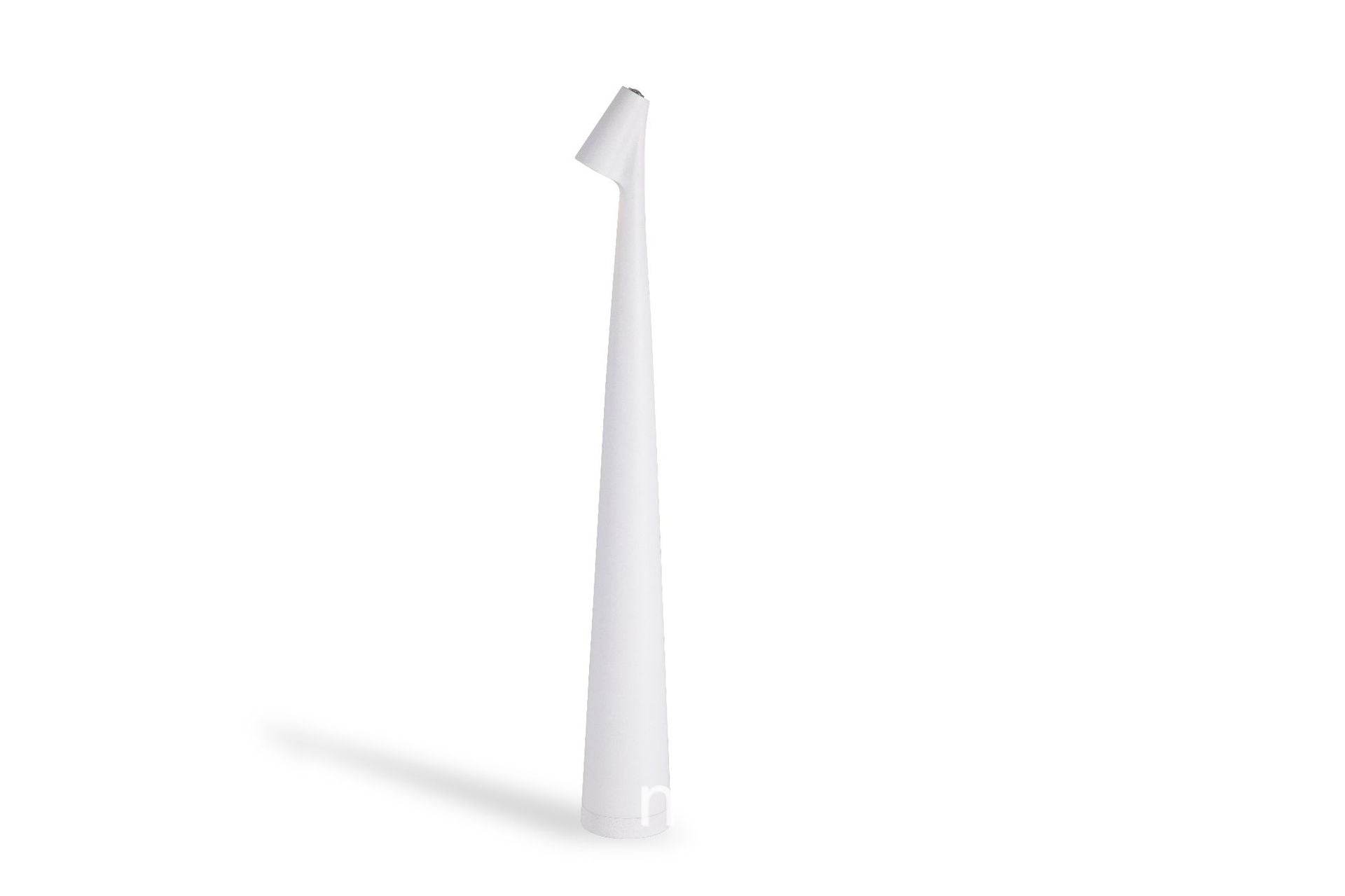 Sleek Desk Lamp - Stuff Hunt