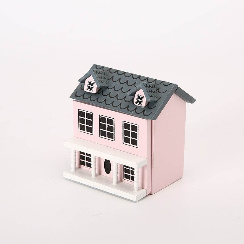 Miniature Dolls House - Stuff Hunt