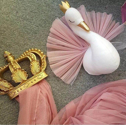 Crown Swan - Stuff Hunt