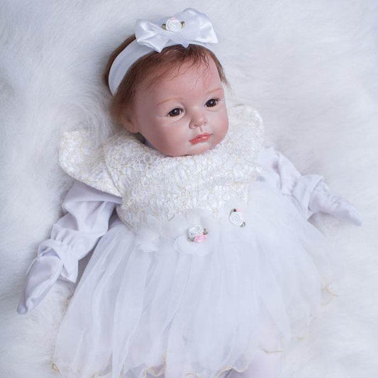 Vinyl Plastic Realistic Dolls - Stuff Hunt