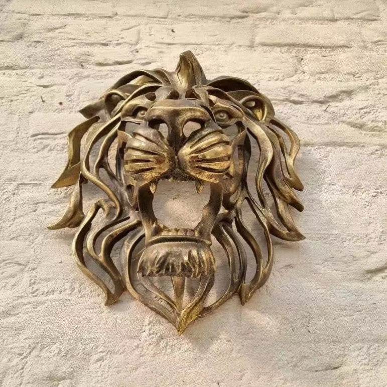 Majestic Lion - Stuff Hunt