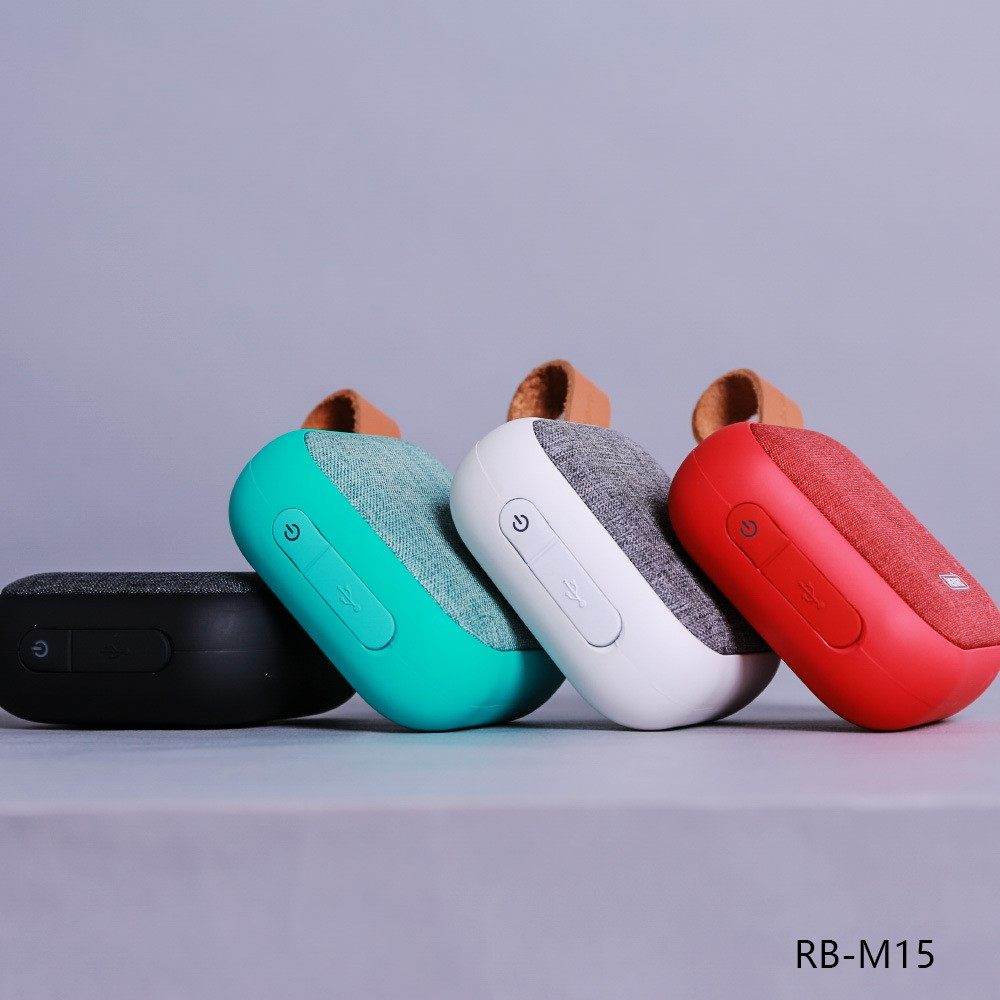 Portable Fabric Bluetooth Speaker - Stuff Hunt