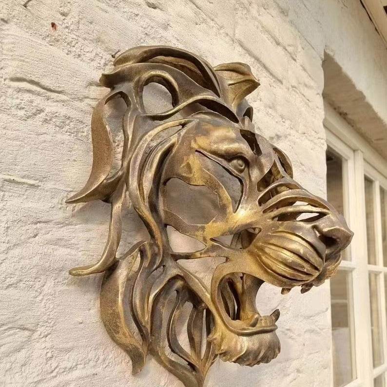 Majestic Lion - Stuff Hunt