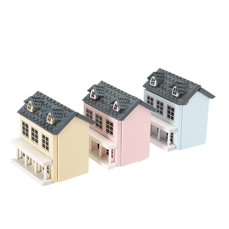 Miniature Dolls House - Stuff Hunt