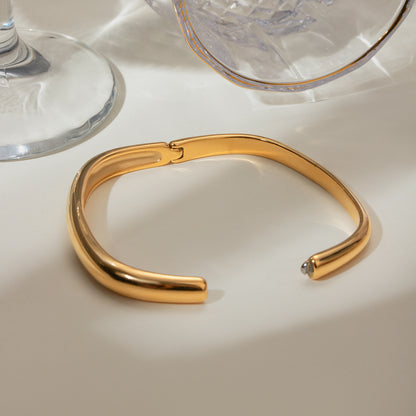 Simple Irregular Titanium Steel Bracelet Women&#039;s Fashion 18k Gold Stainless Steel Buckle Square Medieval Bracelet Jewelry