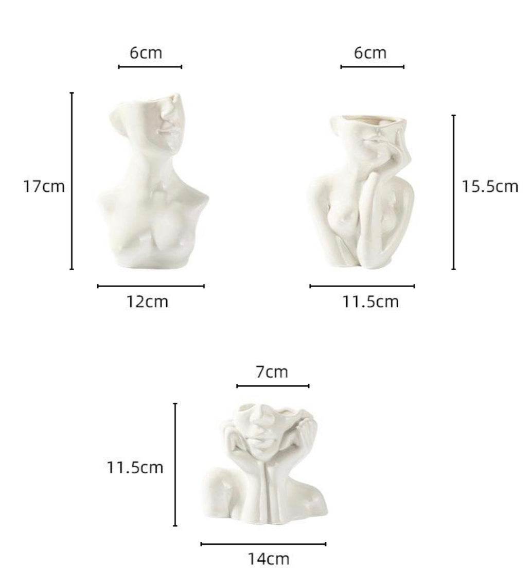 Minimal Statues - Stuff Hunt